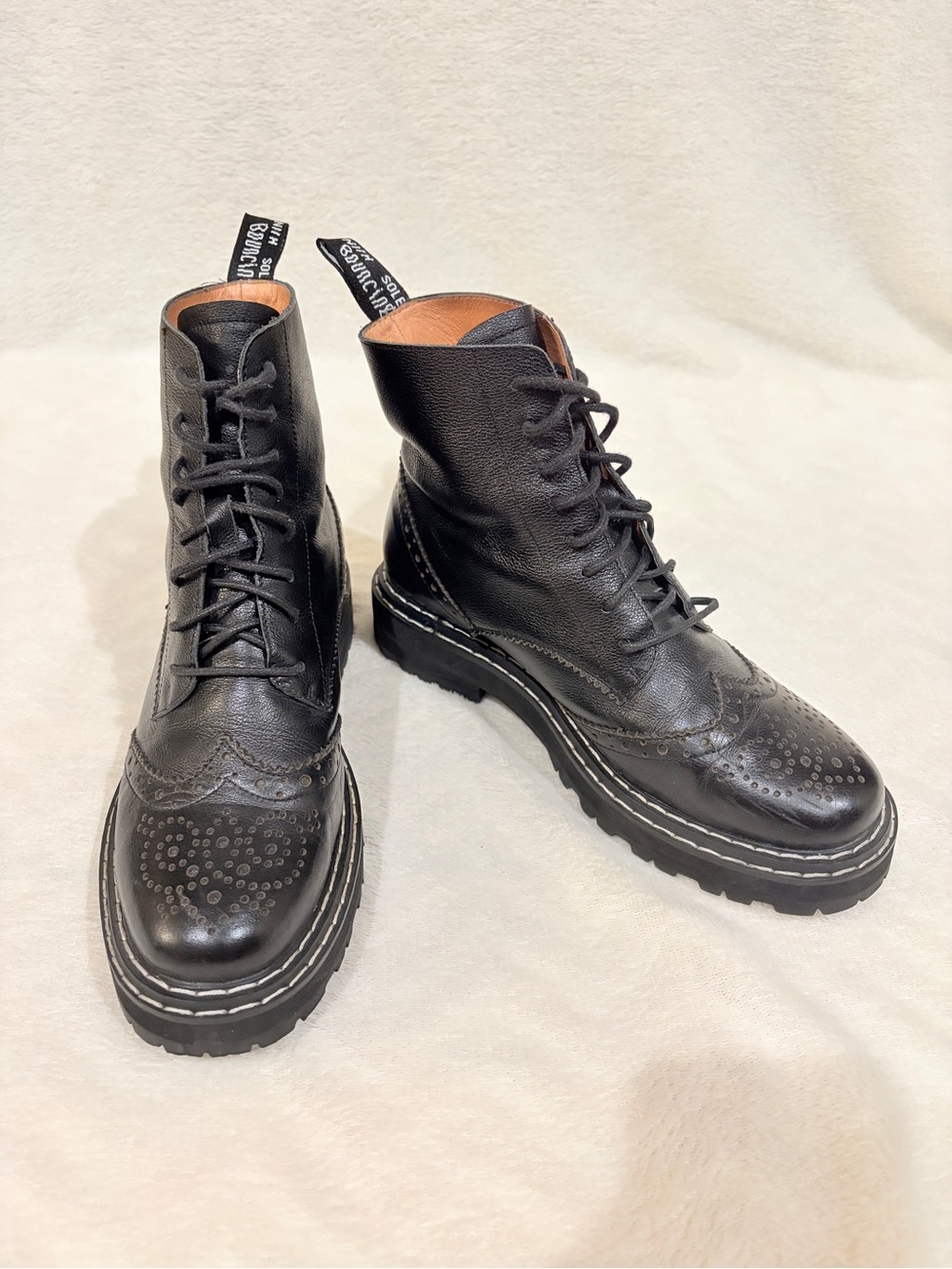 Prova Perfetto Black Leather Wingtip Brogue Ankle Boots – Women's Size 38